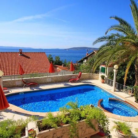 Seaside House With A Swimming Pool Seget Vranjica, - 4329 * Trogir